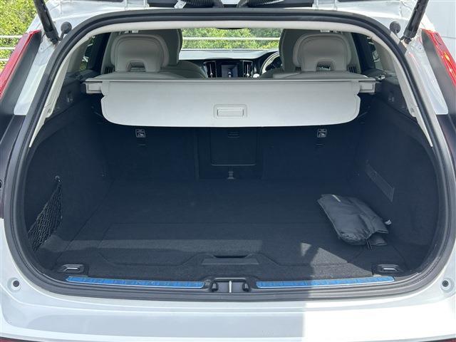 ボルボ Ｖ６０クロスカントリー Ｔ５ ＡＷＤ プロ ４ＷＤ R3年 (東北) 99