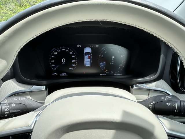 ボルボ Ｖ６０クロスカントリー Ｔ５ ＡＷＤ プロ ４ＷＤ R3年 (東北) 99