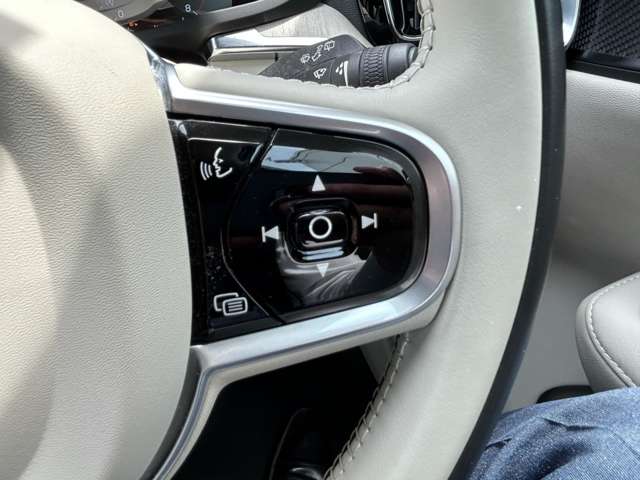 ボルボ Ｖ６０クロスカントリー Ｔ５ ＡＷＤ プロ ４ＷＤ R3年 (東北) 99