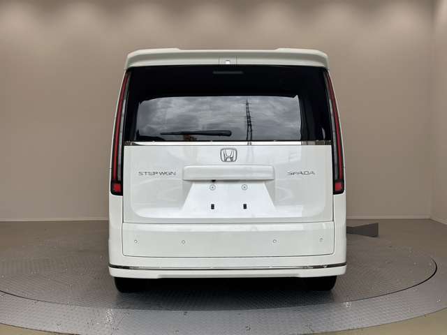 ホンダ ステップワゴン １．５ スパーダ R5年 (中国) 99