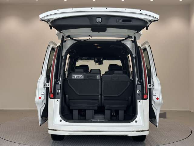 ホンダ ステップワゴン １．５ スパーダ R5年 (中国) 99