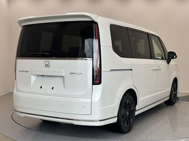 ホンダ ステップワゴン １．５ スパーダ R5年 (中国) 99