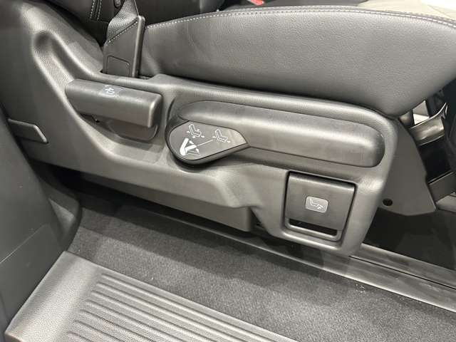 ホンダ ステップワゴン １．５ スパーダ R5年 (中国) 99