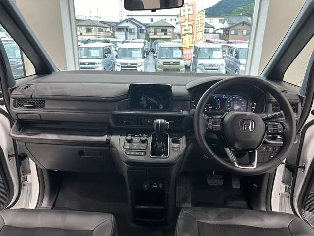 ホンダ ステップワゴン １．５ スパーダ R5年 (中国) 99