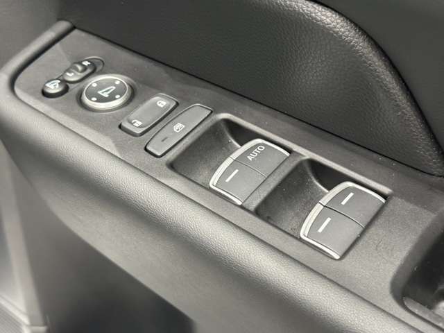 ホンダ ステップワゴン １．５ スパーダ R5年 (中国) 99