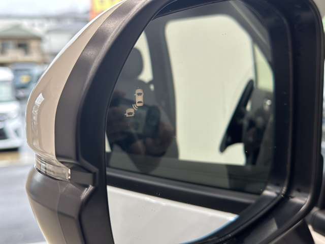 ホンダ ステップワゴン １．５ スパーダ R5年 (中国) 99