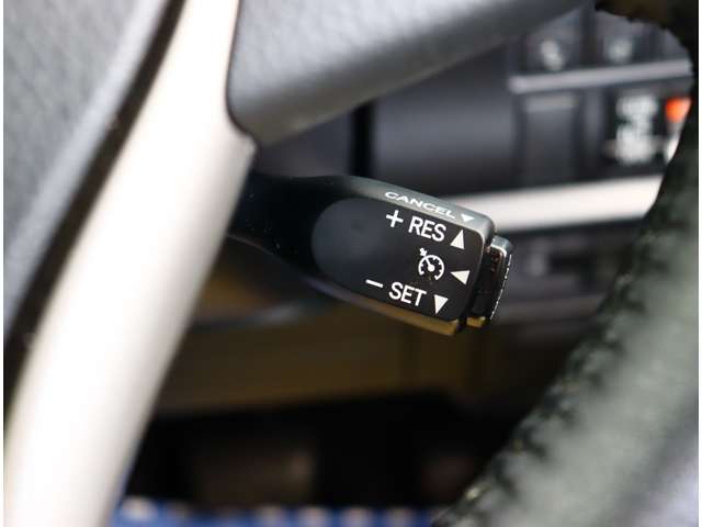 トヨタ エスクァイア　ハイブリッド １．８ ハイブリッド ＧＩ R1年 (関東) 99