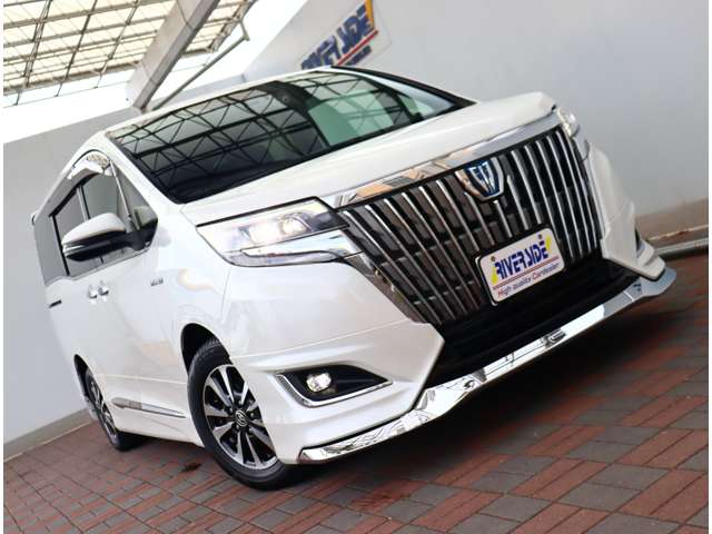 トヨタ エスクァイア　ハイブリッド １．８ ハイブリッド ＧＩ R1年 (関東) 99