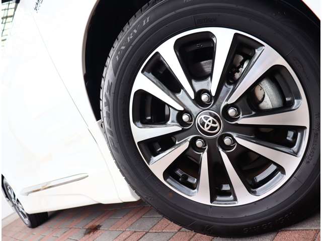 トヨタ エスクァイア　ハイブリッド １．８ ハイブリッド ＧＩ R1年 (関東) 99