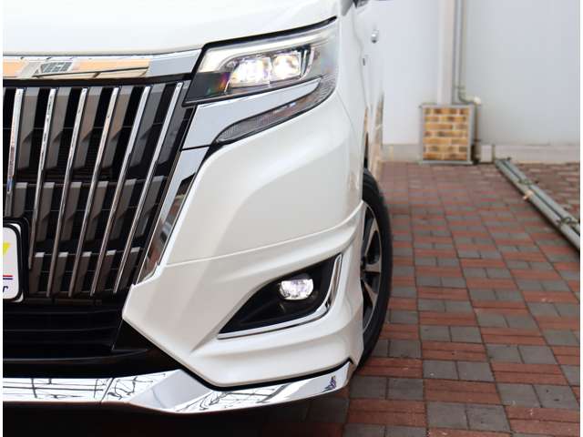 トヨタ エスクァイア　ハイブリッド １．８ ハイブリッド ＧＩ R1年 (関東) 99