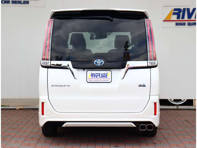 トヨタ エスクァイア　ハイブリッド １．８ ハイブリッド ＧＩ R1年 (関東) 99