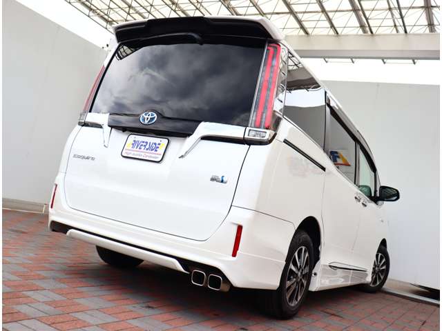 トヨタ エスクァイア　ハイブリッド １．８ ハイブリッド ＧＩ R1年 (関東) 99