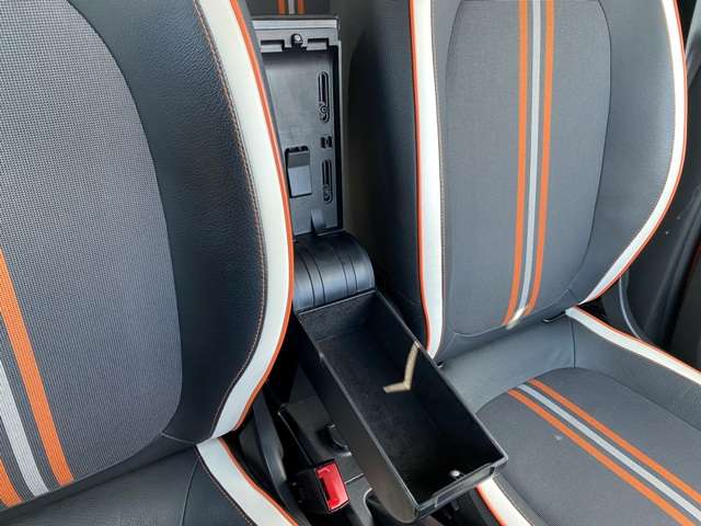 ルノー トゥインゴ ＧＴ R1年 (東北) 99