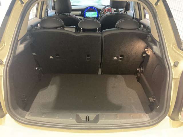 ミニ ミニ クーパーＤ ５ドア H30年 (近畿) 99