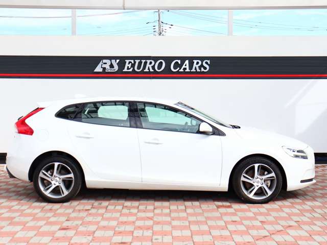 ボルボ Ｖ４０ Ｄ４ モメンタム ディーゼルターボ H28年 (関東) 99