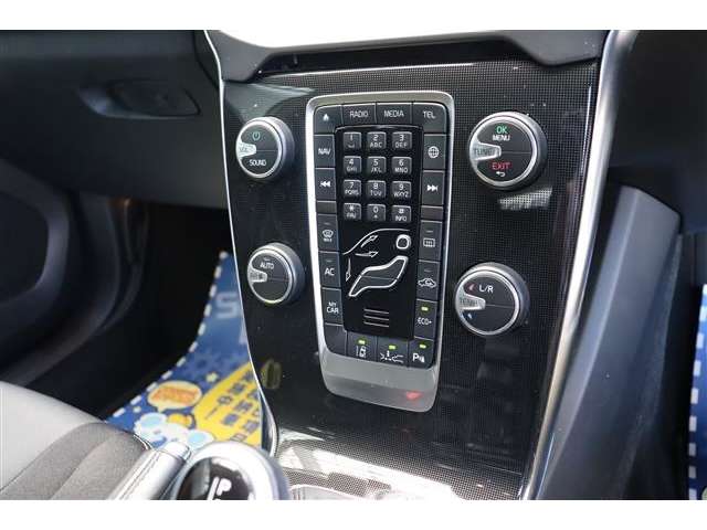 ボルボ Ｖ４０ Ｄ４ モメンタム ディーゼルターボ H28年 (関東) 99