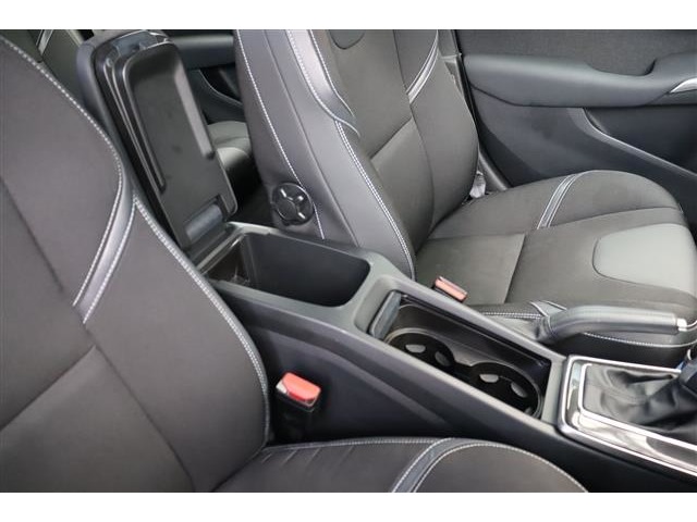 ボルボ Ｖ４０ Ｄ４ モメンタム ディーゼルターボ H28年 (関東) 99