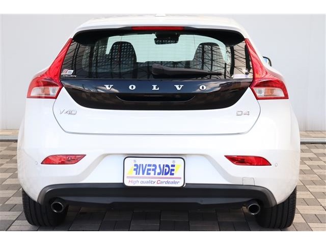 ボルボ Ｖ４０ Ｄ４ モメンタム ディーゼルターボ H28年 (関東) 99