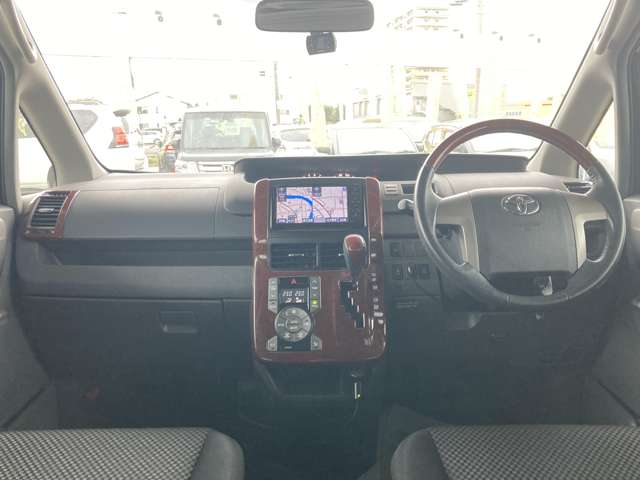 トヨタ ノア ２．０ Ｓ ４ＷＤ H21年 (東北) 99