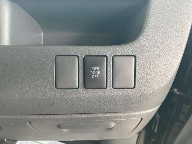 トヨタ ノア ２．０ Ｓ ４ＷＤ H21年 (東北) 99