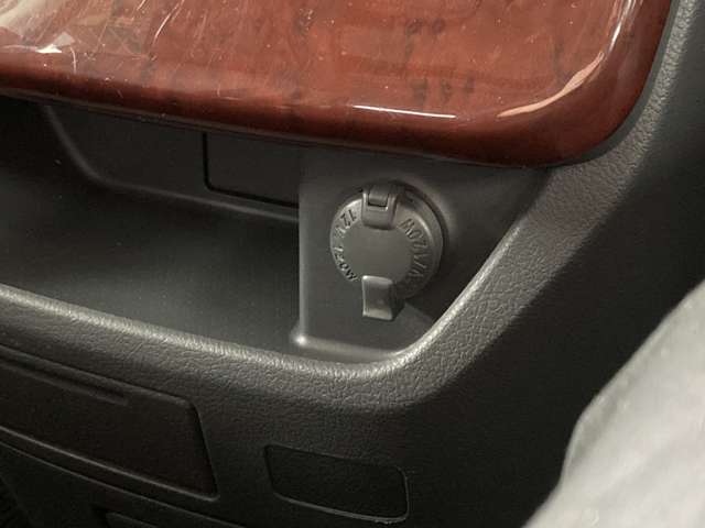 トヨタ ノア ２．０ Ｓ ４ＷＤ H21年 (東北) 99