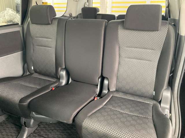 トヨタ ノア ２．０ Ｓ ４ＷＤ H21年 (東北) 99