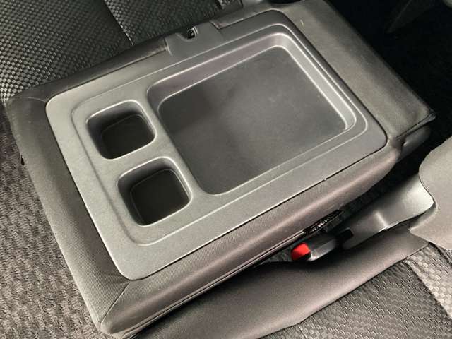 トヨタ ノア ２．０ Ｓ ４ＷＤ H21年 (東北) 99