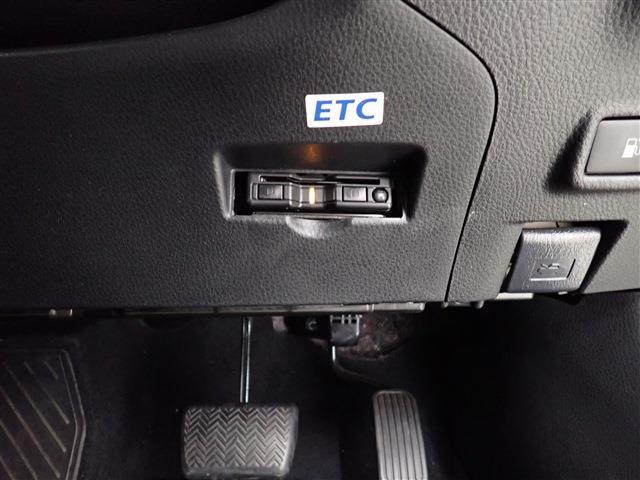 トヨタ Ｃ−ＨＲ ハイブリッド １．８ Ｇ R4年 (関東) 99