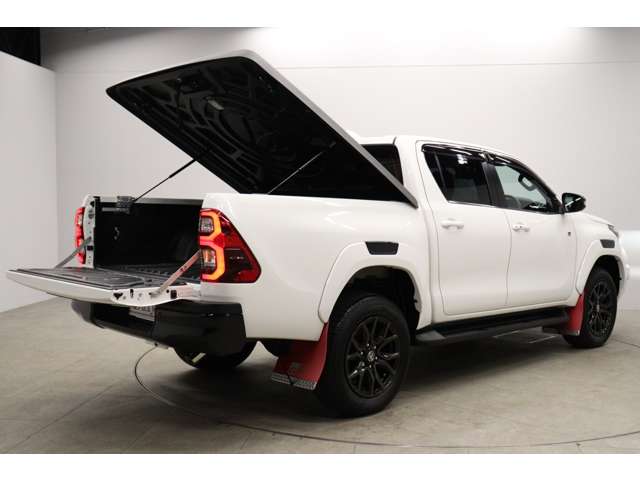 トヨタ ハイラックス ２．４ Ｚ ＧＲスポーツ ディーゼルターボ ４ＷＤ R5年 (東海) 99
