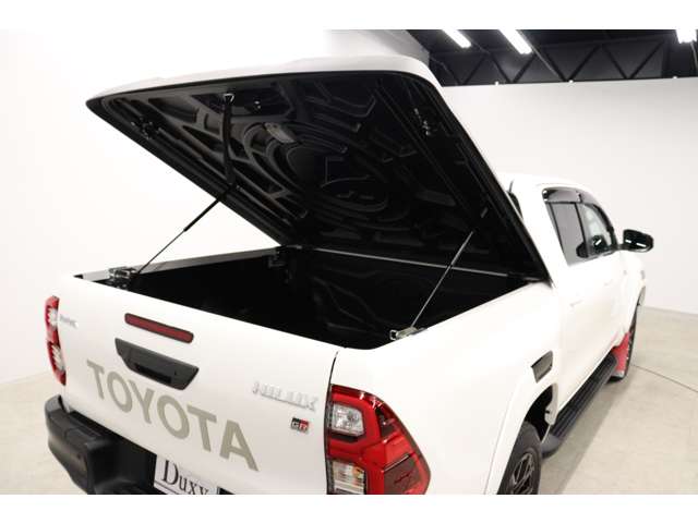 トヨタ ハイラックス ２．４ Ｚ ＧＲスポーツ ディーゼルターボ ４ＷＤ R5年 (東海) 99