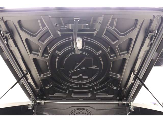 トヨタ ハイラックス ２．４ Ｚ ＧＲスポーツ ディーゼルターボ ４ＷＤ R5年 (東海) 99