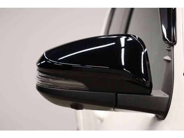 トヨタ ハイラックス ２．４ Ｚ ＧＲスポーツ ディーゼルターボ ４ＷＤ R5年 (東海) 99