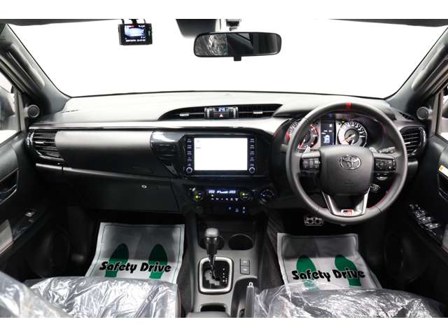 トヨタ ハイラックス ２．４ Ｚ ＧＲスポーツ ディーゼルターボ ４ＷＤ R5年 (東海) 99