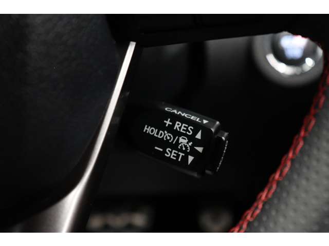 トヨタ ハイラックス ２．４ Ｚ ＧＲスポーツ ディーゼルターボ ４ＷＤ R5年 (東海) 99