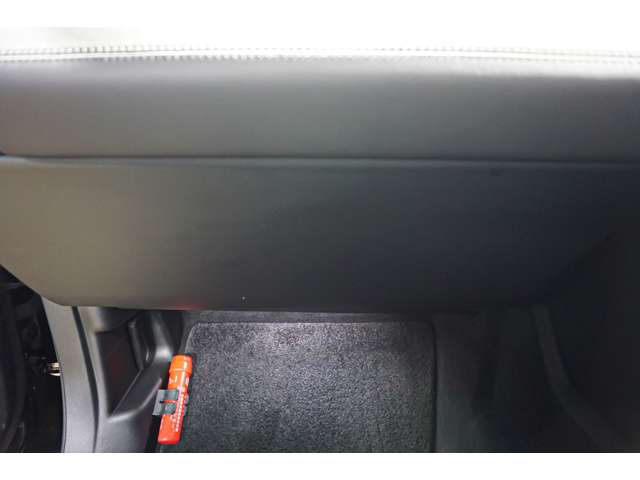 ランドローバー レンジローバー オートバイオグラフィ ダイナミック （３．０リッター） ４ＷＤ H29年 (北海道) 99