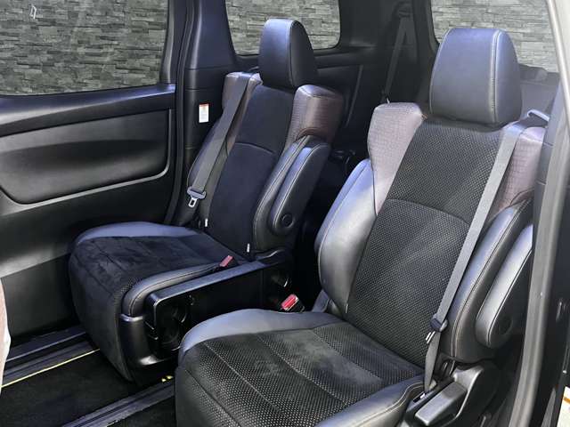 トヨタ アルファード ２．５ Ｓ Ａパッケージ タイプ ブラック H28年 (関東) 99