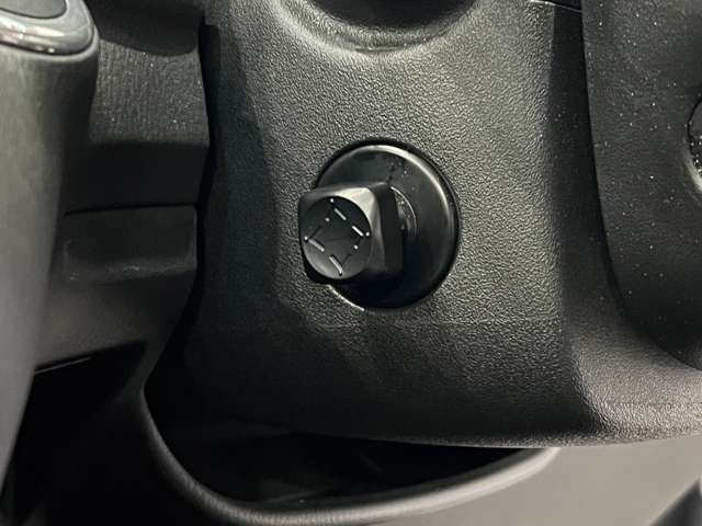 日産 フーガ　ハイブリッド ３．５ H27年 (関東) 99