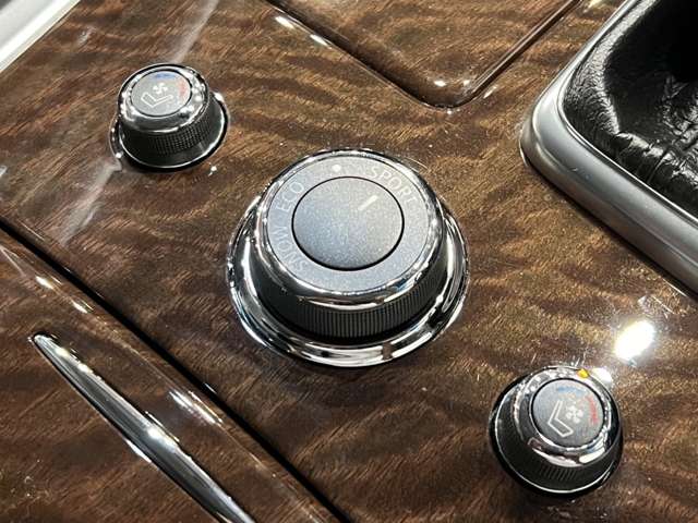 日産 フーガ　ハイブリッド ３．５ H27年 (関東) 99