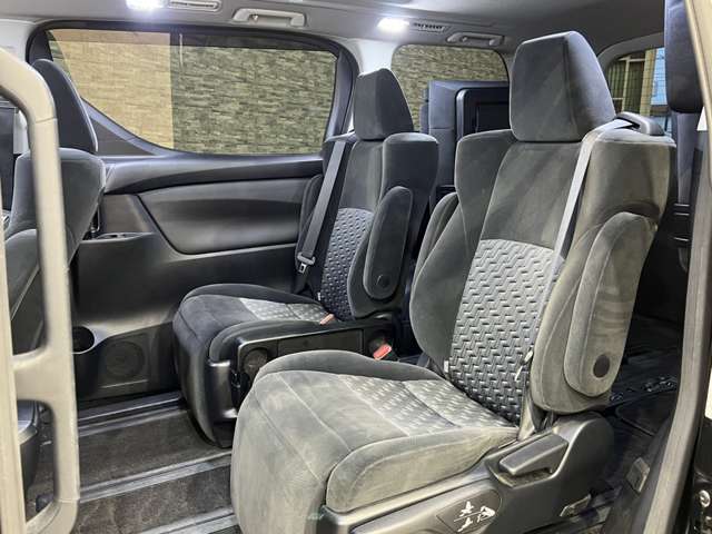 トヨタ アルファード ２．５ Ｓ Ａパッケージ H28年 (関東) 99