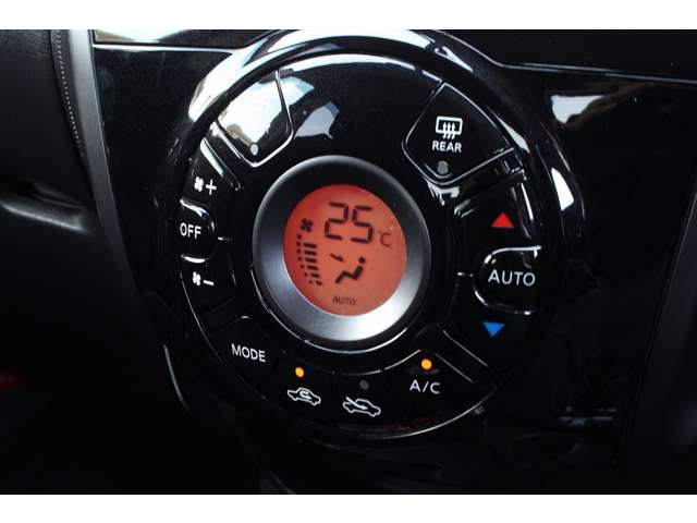 日産 ノート １．６ ＮＩＳＭＯ Ｓ H28年 (関東) 99