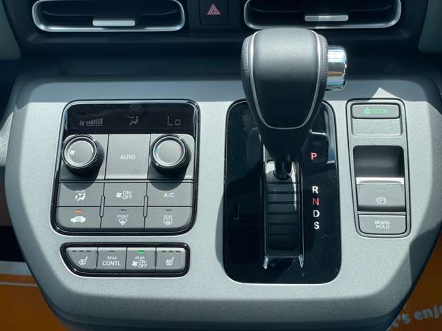 ホンダ フリード １．５ クロスター R6年 (近畿) 99