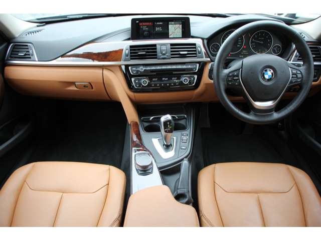 ＢＭＷ ３シリーズ ３２０ｉ　ラグジュアリー H30年 (関東) 99