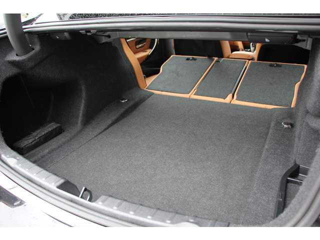 ＢＭＷ ３シリーズ ３２０ｉ　ラグジュアリー H30年 (関東) 99