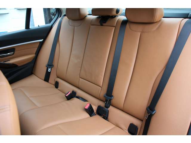 ＢＭＷ ３シリーズ ３２０ｉ　ラグジュアリー H30年 (関東) 99