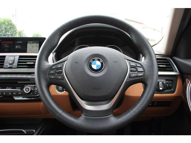 ＢＭＷ ３シリーズ ３２０ｉ　ラグジュアリー H30年 (関東) 99