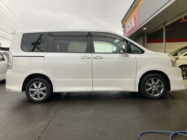トヨタ ヴォクシー ２．０ ＺＳ ４ＷＤ H21年 (東北) 99