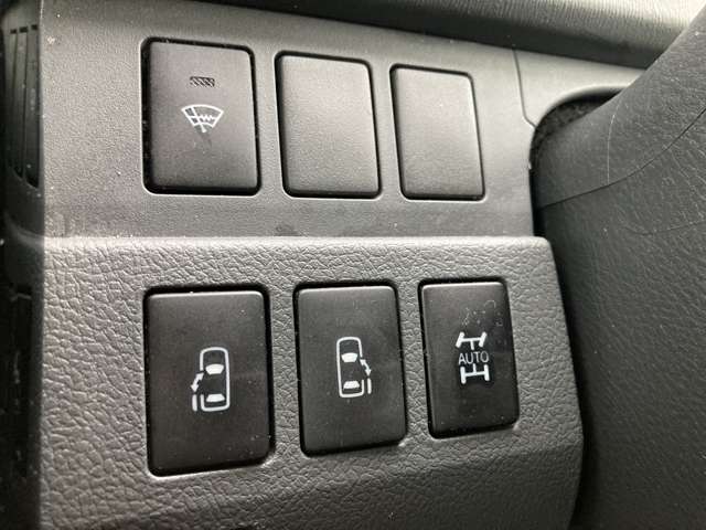 トヨタ ヴォクシー ２．０ ＺＳ ４ＷＤ H21年 (東北) 99