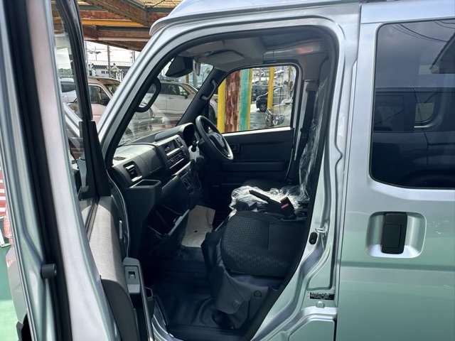 ダイハツ ハイゼットカーゴ ６６０ デラックス ４ＷＤ R6年 (東海) 99