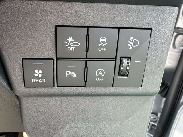 ダイハツ ハイゼットカーゴ ６６０ デラックス ４ＷＤ R6年 (東海) 99