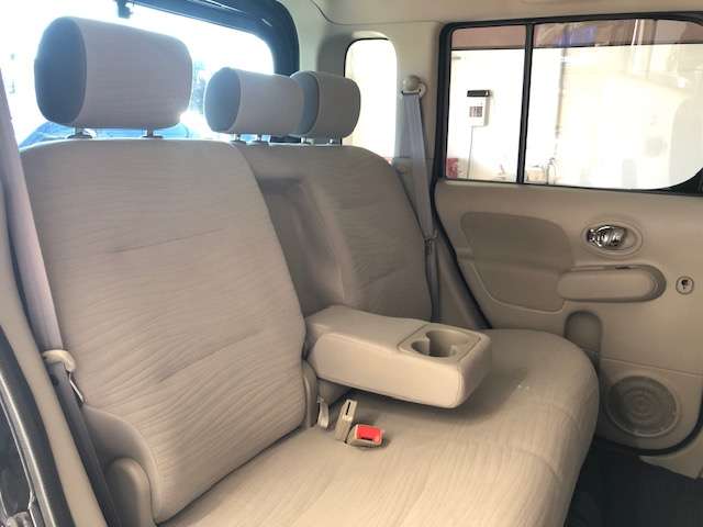 日産 キューブ １．５ １５Ｘ ＦＯＵＲ ４ＷＤ H22年 (北海道) 99